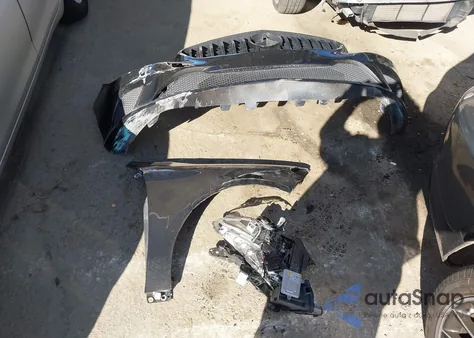 2015 Mercedes-Benz Cla 250 z USA, uszkodzony, nr VIN WDDSJ4EB8FN261630